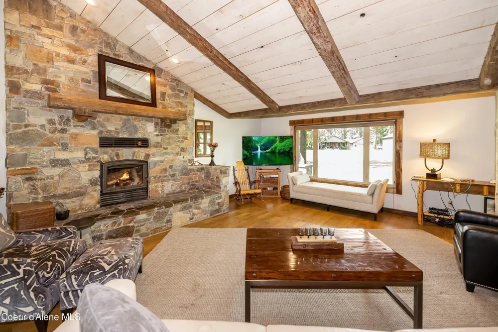 435 Shady Pines Loop Priest Lake, ID 83856