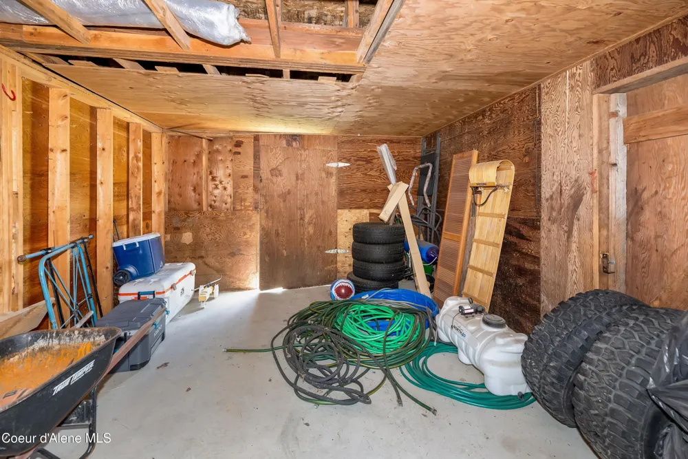 435 Shady Pines Loop Priest Lake, ID 83856