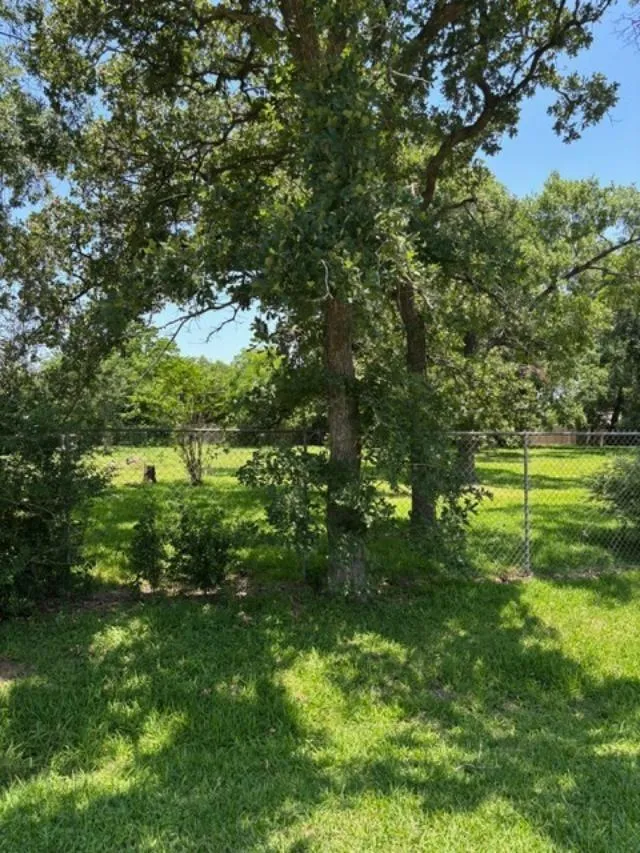 434 S Shady Lane La Porte, TX 77571