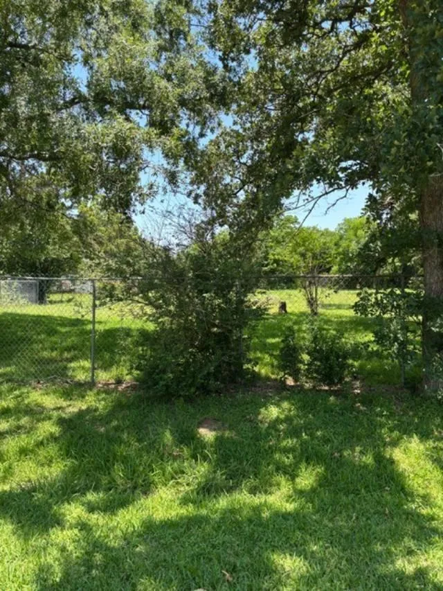 434 S Shady Lane La Porte, TX 77571