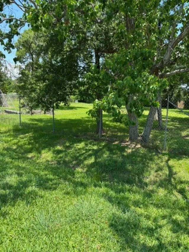 434 S Shady Lane La Porte, TX 77571