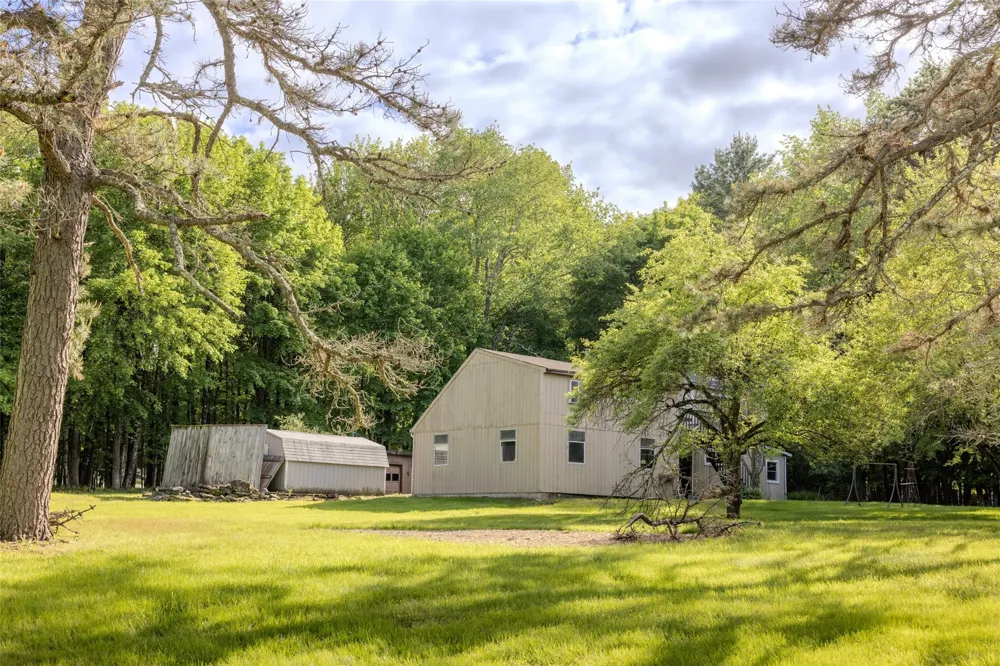 763 County Road 114 Cochecton, NY 12726