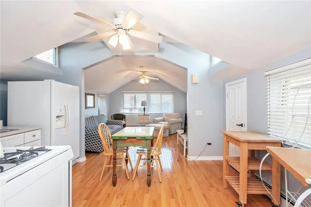 25 B Edgewater Park #25 B Bronx, NY 10465