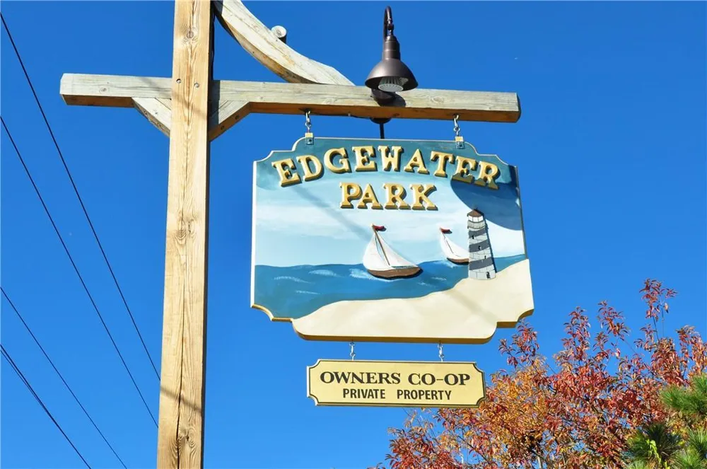 25 B Edgewater Park #25 B Bronx, NY 10465