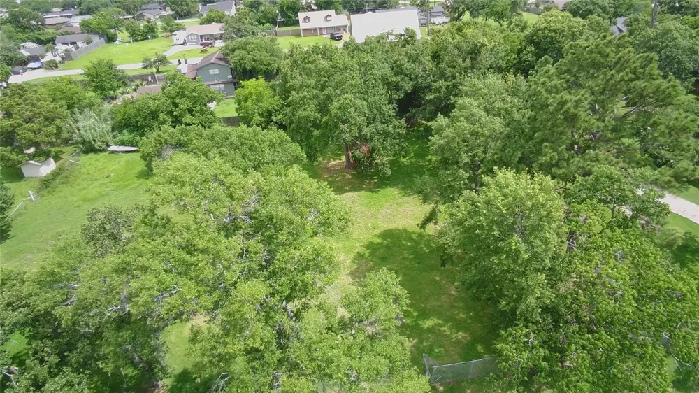 434 S Shady Lt 17c Lane La Porte, TX 77571