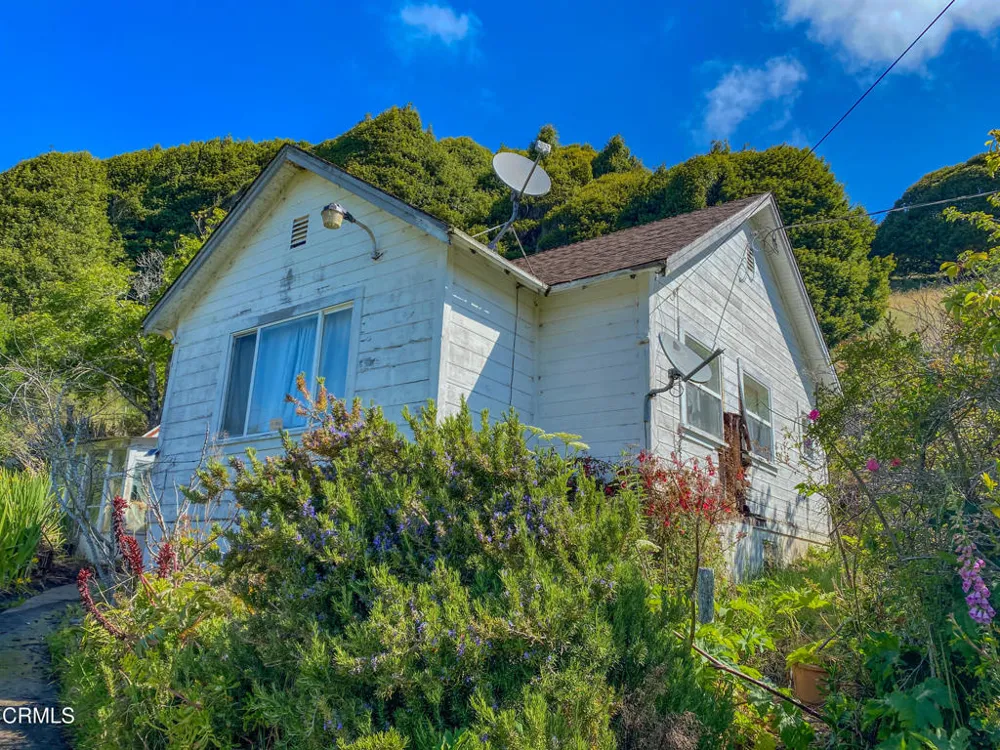 42000 Mountain View Road Manchester, CA 95459