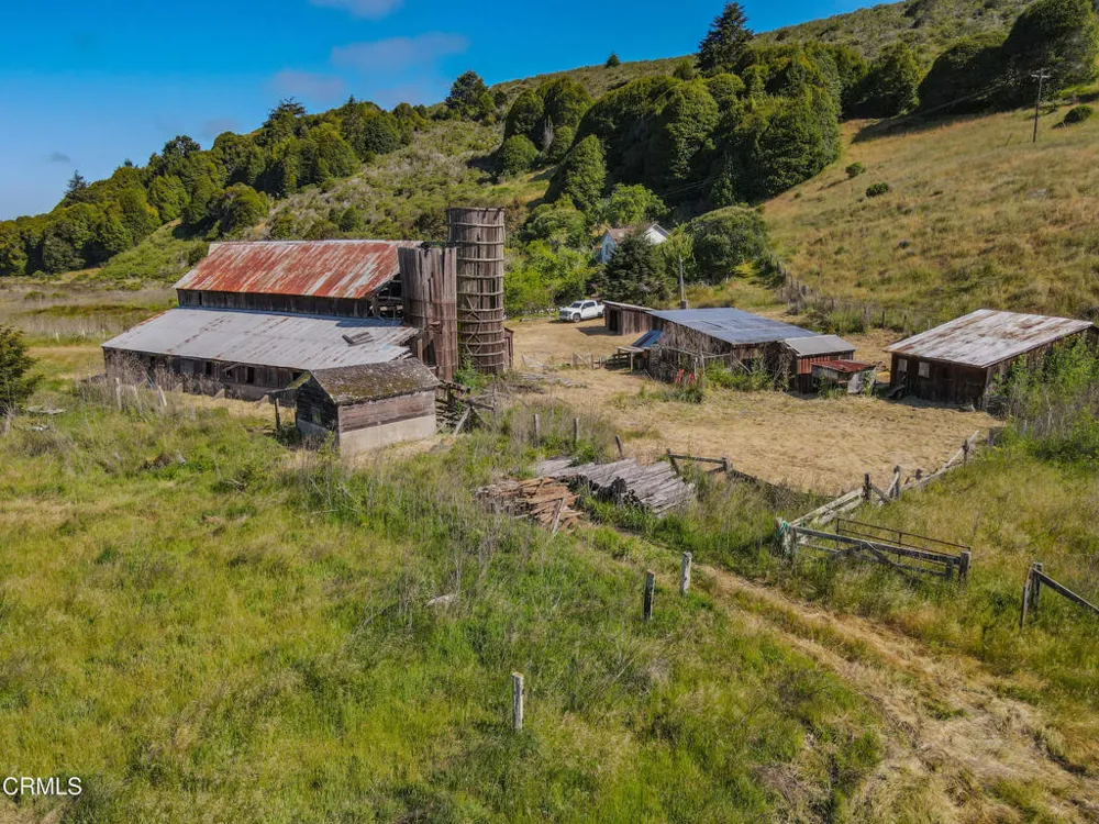 42000 Mountain View Road Manchester, CA 95459