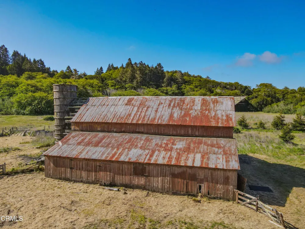 42000 Mountain View Road Manchester, CA 95459