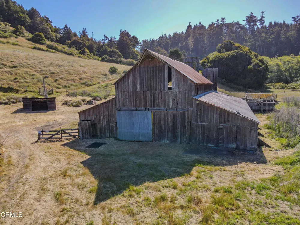 42000 Mountain View Road Manchester, CA 95459