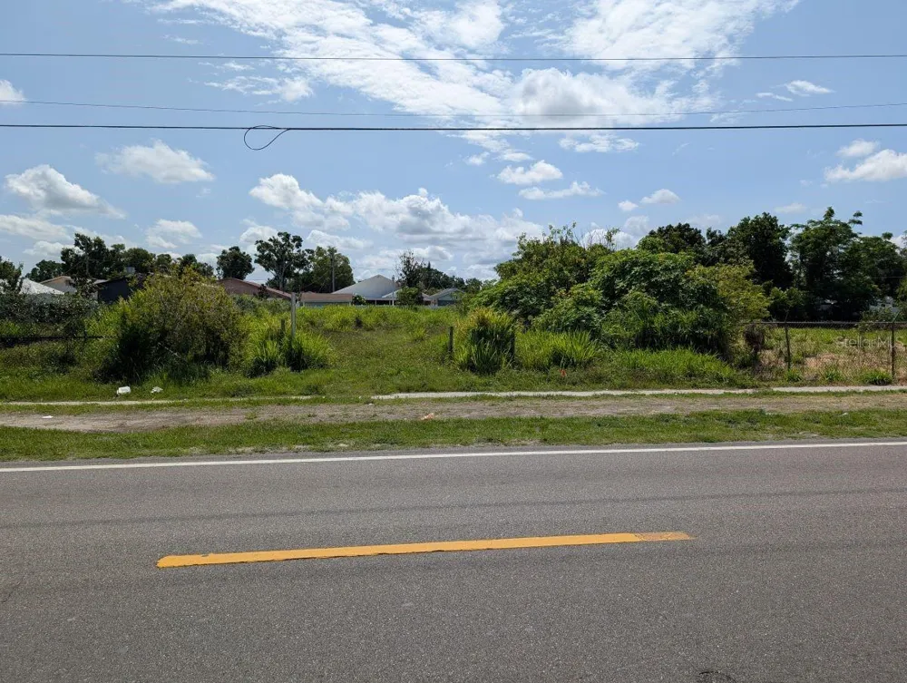 7007 MANHATTAN AVENUE Tampa, FL 33614