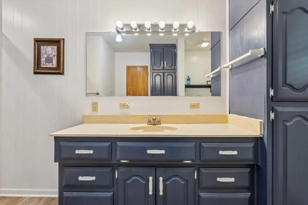 221 County Road 157 Riesel, TX 76682