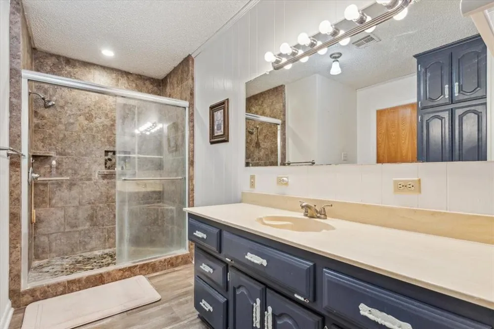 221 County Road 157 Riesel, TX 76682