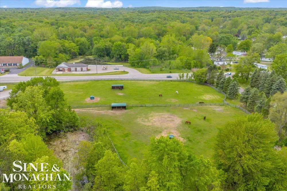 270 Rochester Road Addison Township, MI 48367