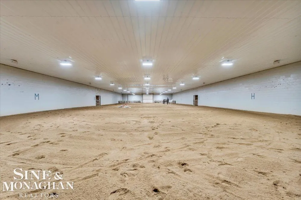 270 Rochester Road Addison Township, MI 48367