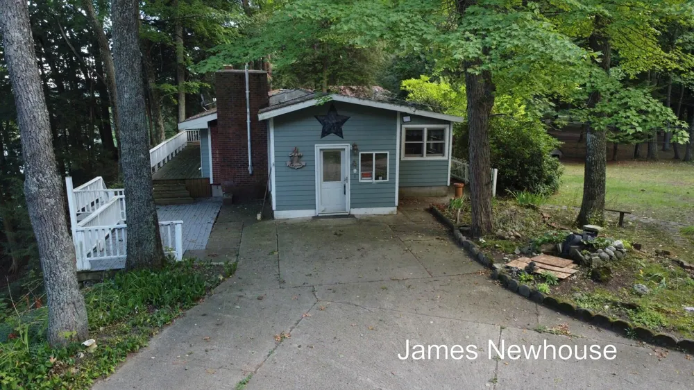 4468 Teal Lane Newaygo, MI 49337