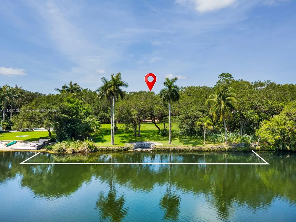5355 Hammock Dr Coral Gables, FL 33156