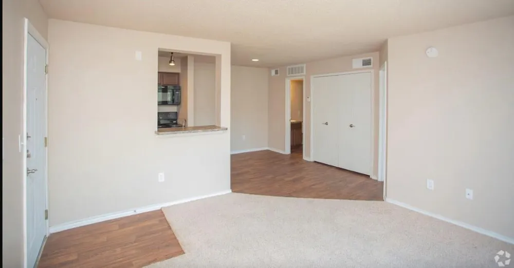 3440 E Rosemeade Pkwy Carrollton, TX 78727
