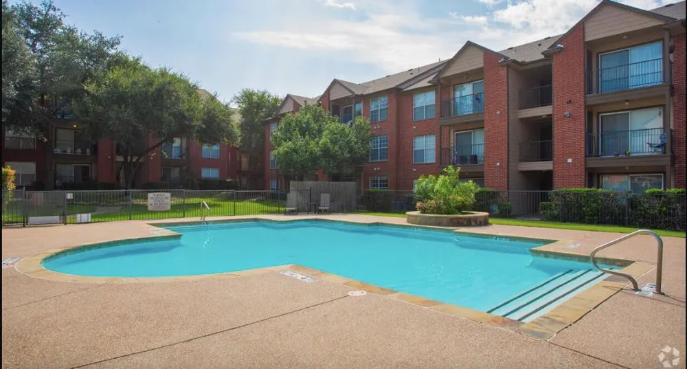 3440 E Rosemeade Pkwy Carrollton, TX 78727