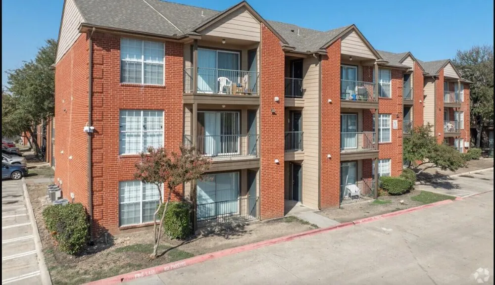 3440 E Rosemeade Pkwy Carrollton, TX 78727