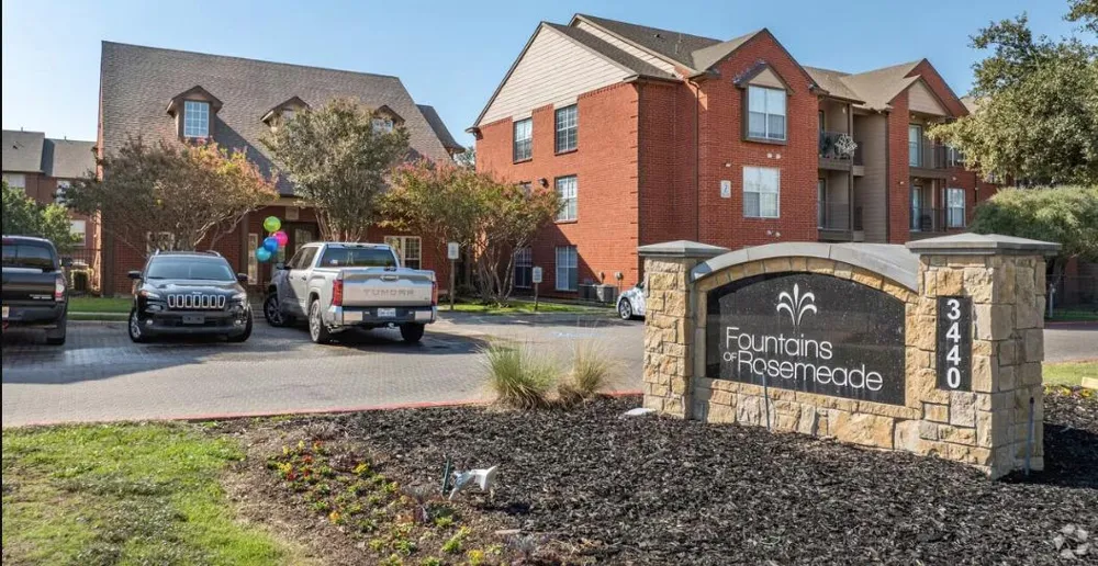 3440 E Rosemeade Pkwy Carrollton, TX 78727