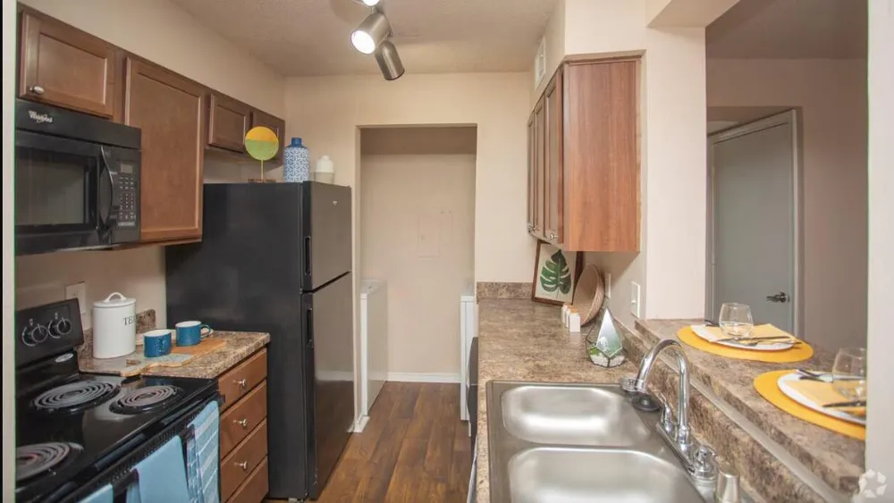 3440 E Rosemeade Pkwy Carrollton, TX 78727