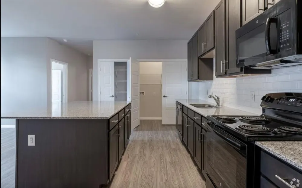104 Bettie Mae Way Georgetown, TX 78633