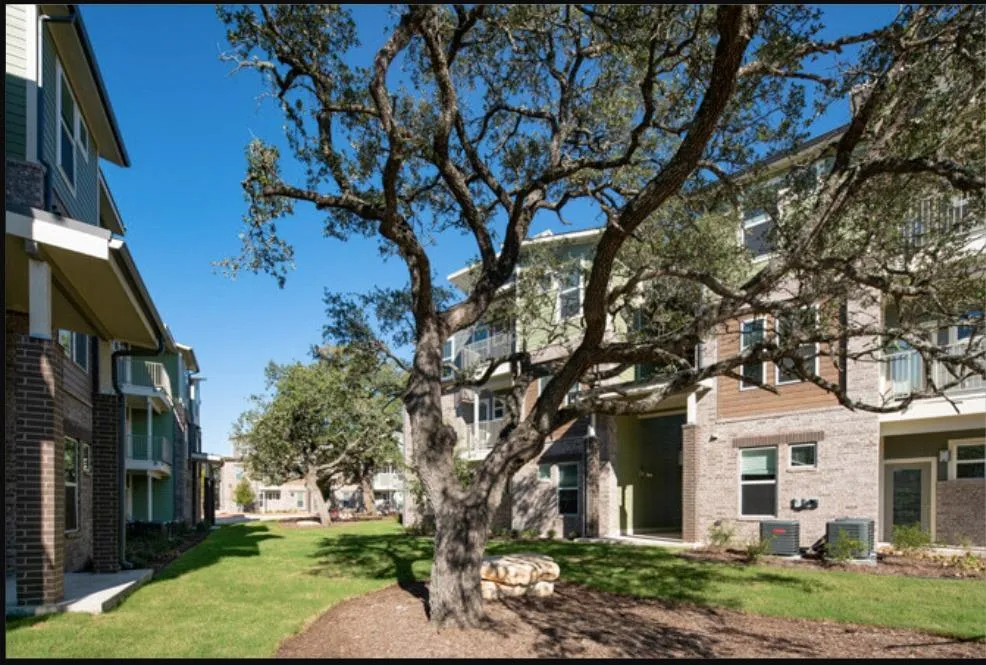 104 Bettie Mae Way Georgetown, TX 78633