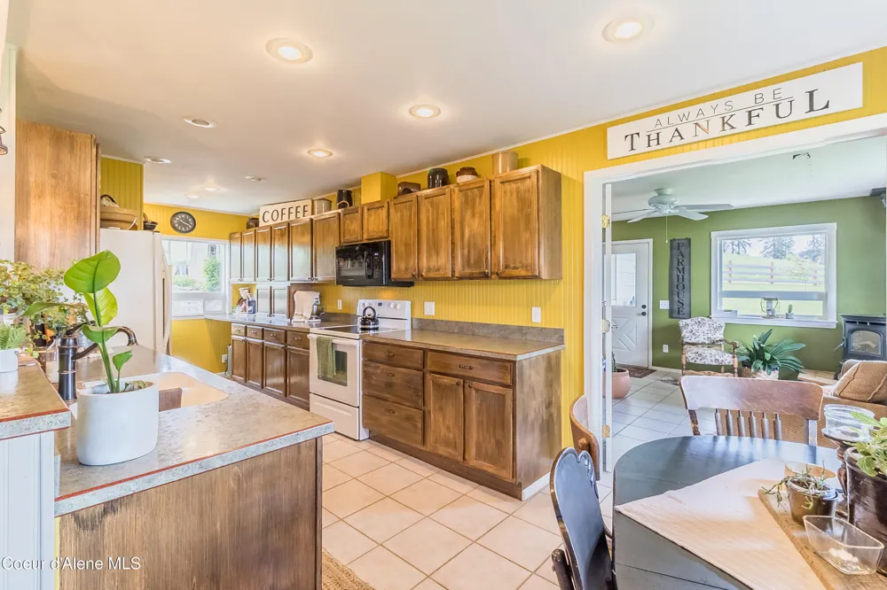 1101 Ruby Creek Rd Harvard, ID 83834