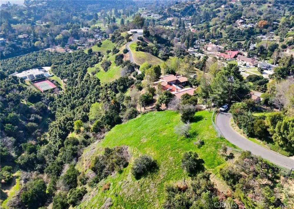 Airoso La Habra Heights, CA 90631