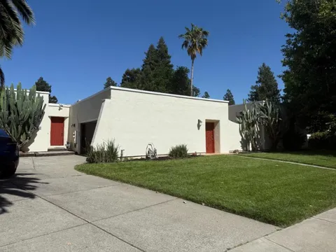 759 Camelback Road