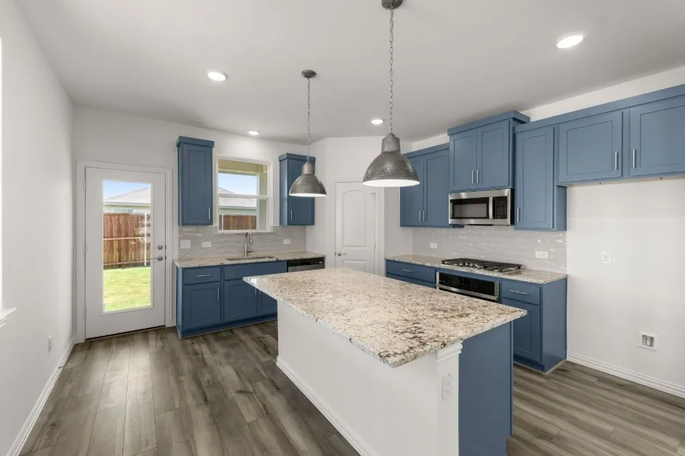 1405 Grove Pond Road Forney, TX 75126