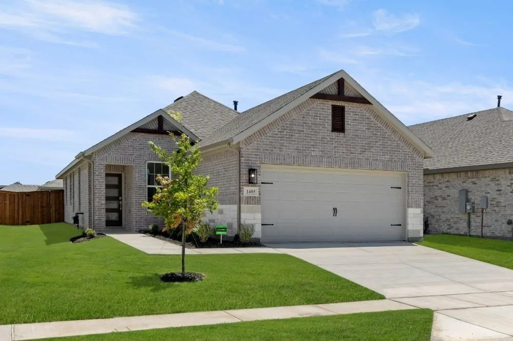 1405 Grove Pond Road Forney, TX 75126