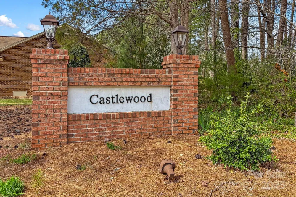 402 Swaim Court Salisbury, NC 28147