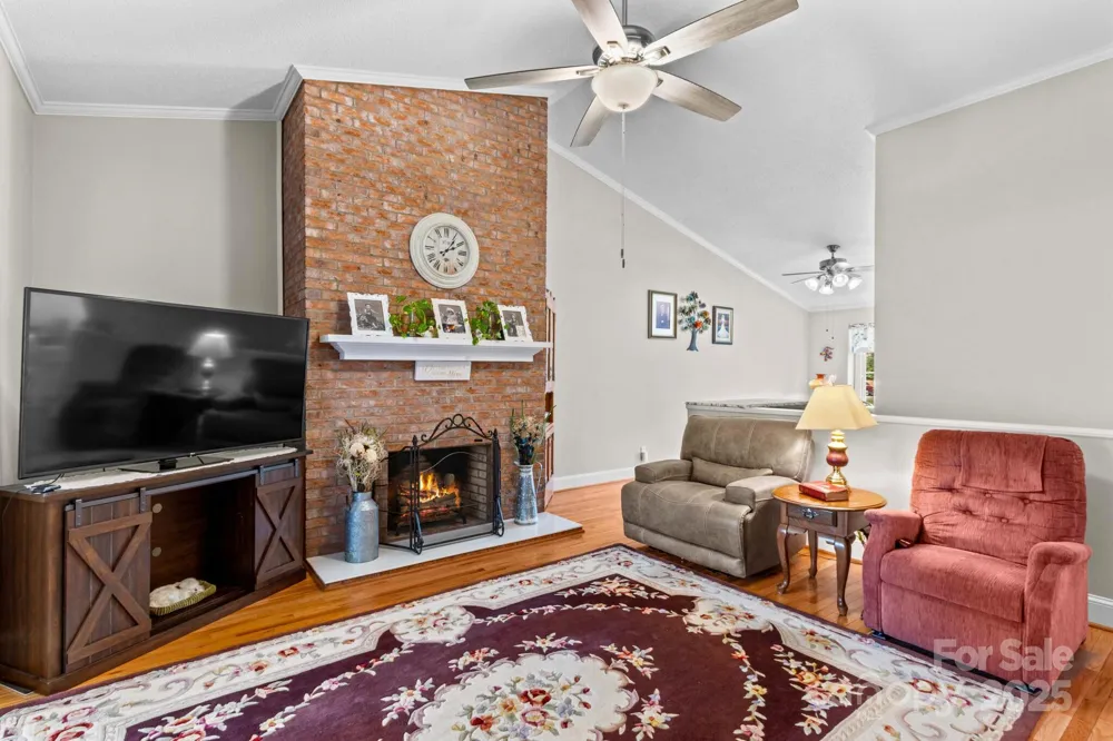 402 Swaim Court Salisbury, NC 28147