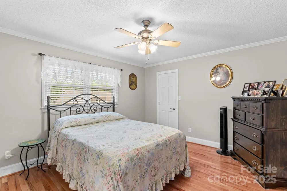 402 Swaim Court Salisbury, NC 28147