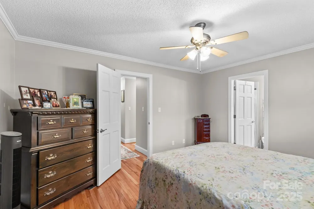 402 Swaim Court Salisbury, NC 28147