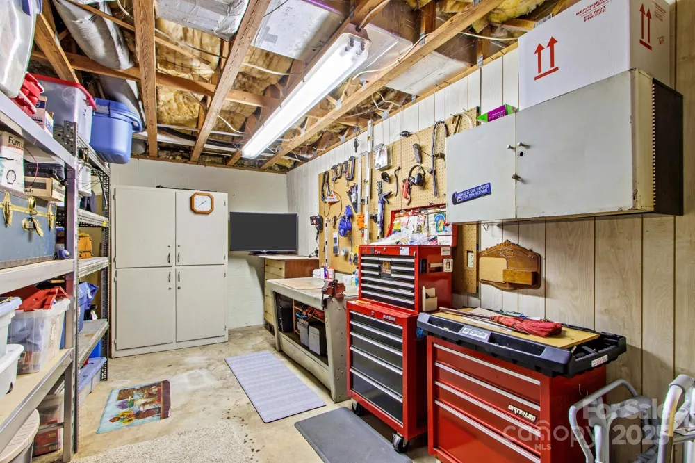 402 Swaim Court Salisbury, NC 28147