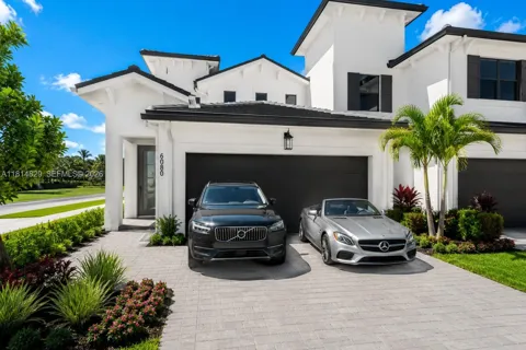 6085 BARBARA CIRCLE