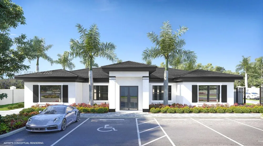 6085 BARBARA CIRCLE Naples, FL 34112