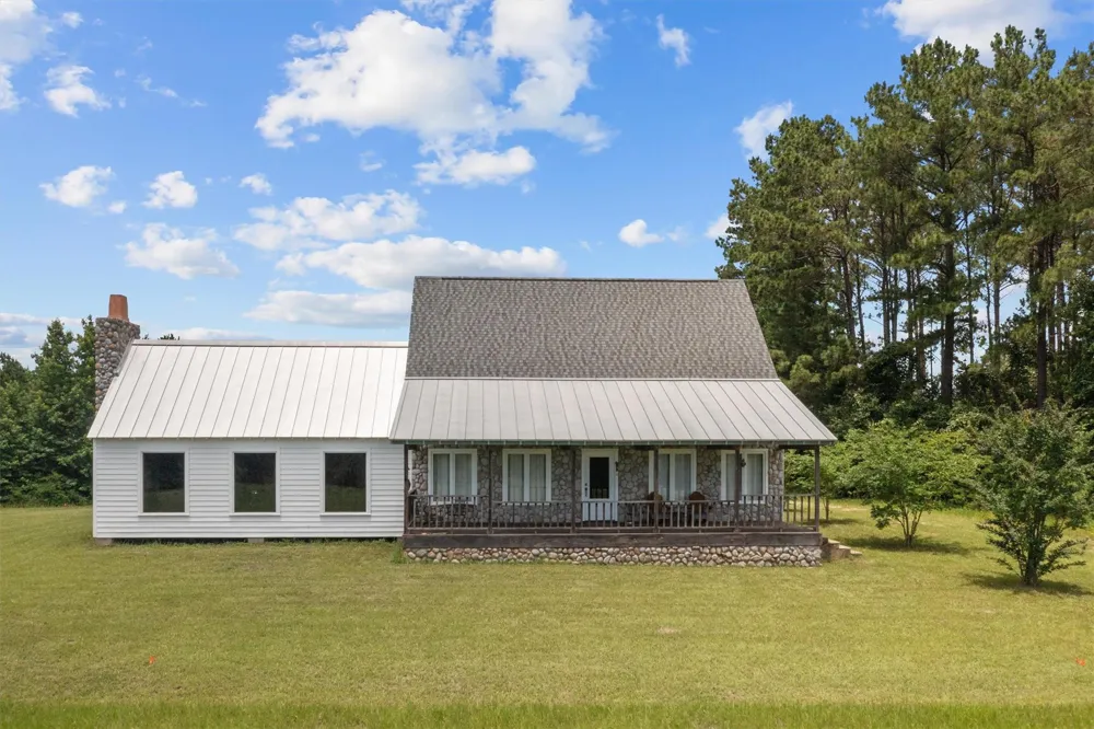 656 Vineyard View Trail Grapeland, TX 75844