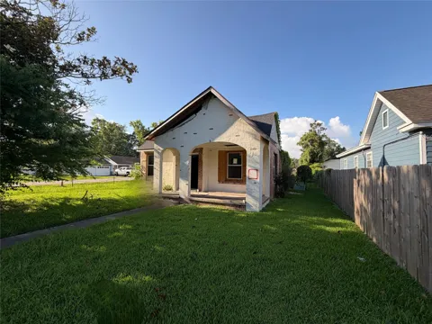 603 Highland Drive