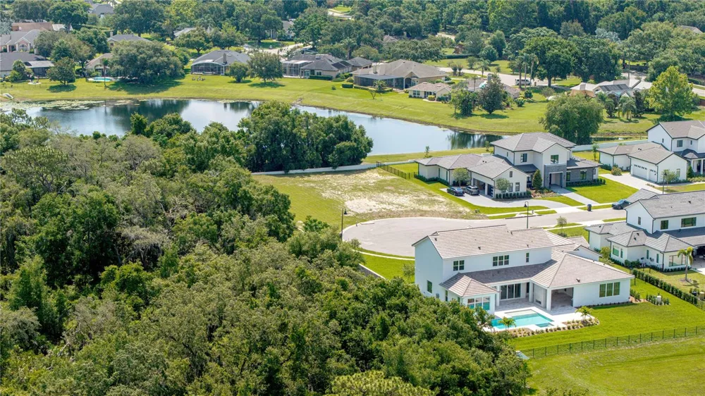 2504 WINDERMERE RESERVE COURT Windermere, FL 34786