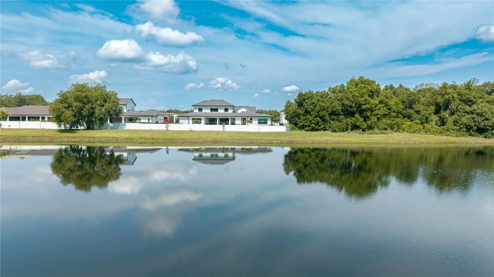 2504 WINDERMERE RESERVE COURT Windermere, FL 34786
