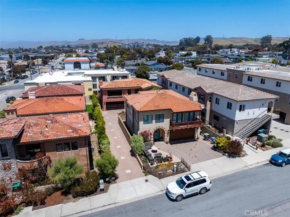 245 Driftwood Street Morro Bay, CA 93442