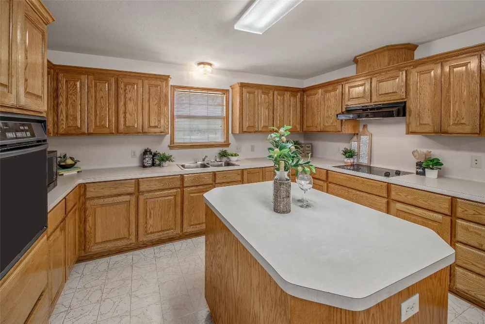 1110 County Road 439 Dime Box, TX 77853