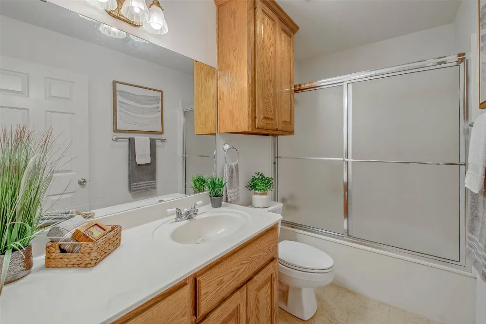 1110 County Road 439 Dime Box, TX 77853