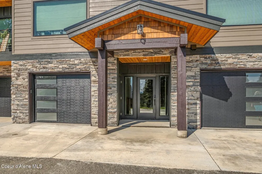 227 Crystal Springs Rd ## 3 Sandpoint, ID 83864