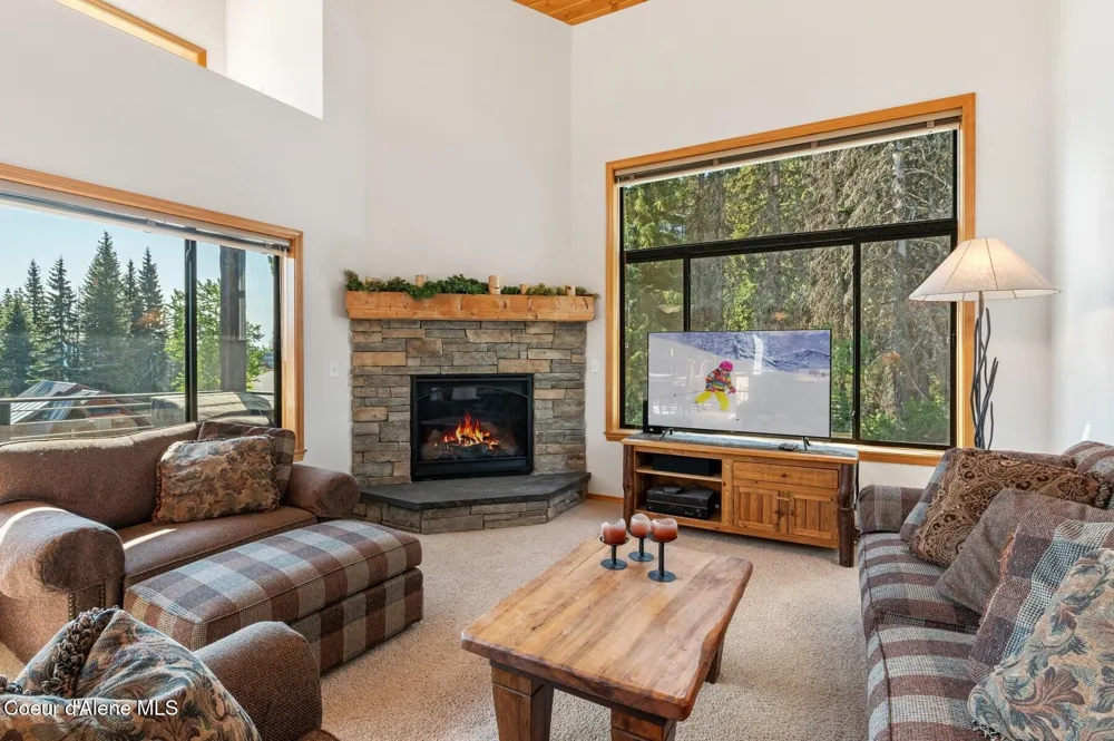 227 Crystal Springs Rd ## 3 Sandpoint, ID 83864