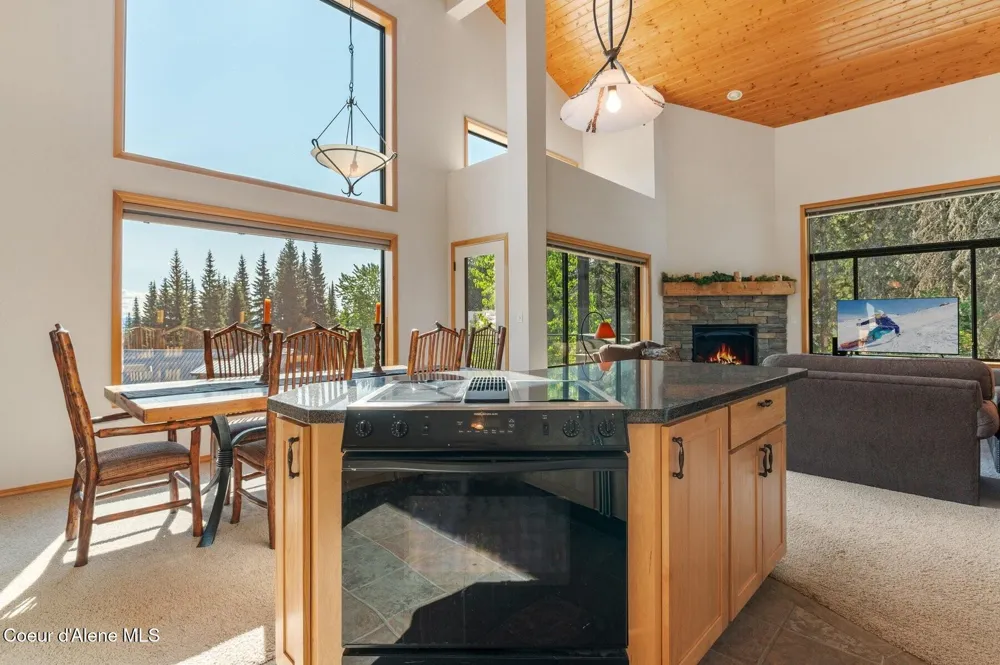 227 Crystal Springs Rd ## 3 Sandpoint, ID 83864