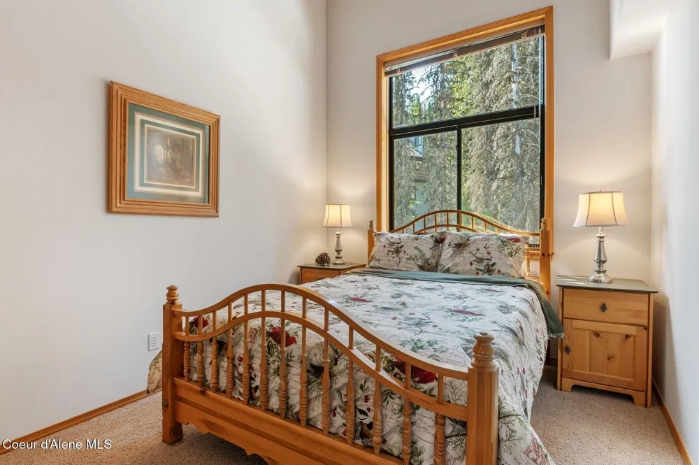 227 Crystal Springs Rd ## 3 Sandpoint, ID 83864